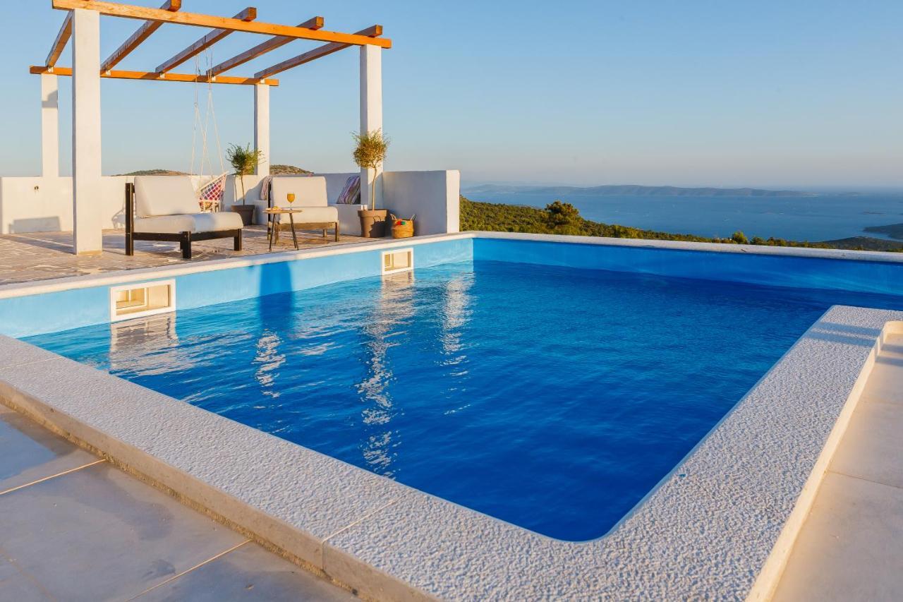 Villa Zlatno Sunce In The Hills Near Trogir Vrsine Ngoại thất bức ảnh